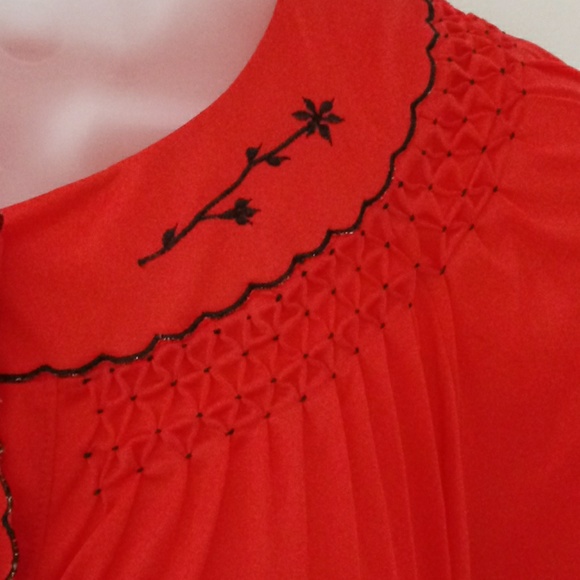 vintage Rockabilly nightgown. - Picture 3 of 7